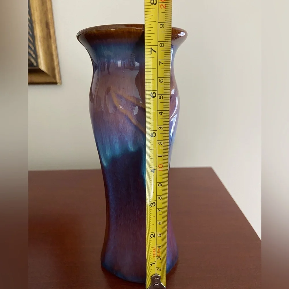 Bill Campbell Studios art pottery Lotus Vase 7.5” tall artist signed flower vase